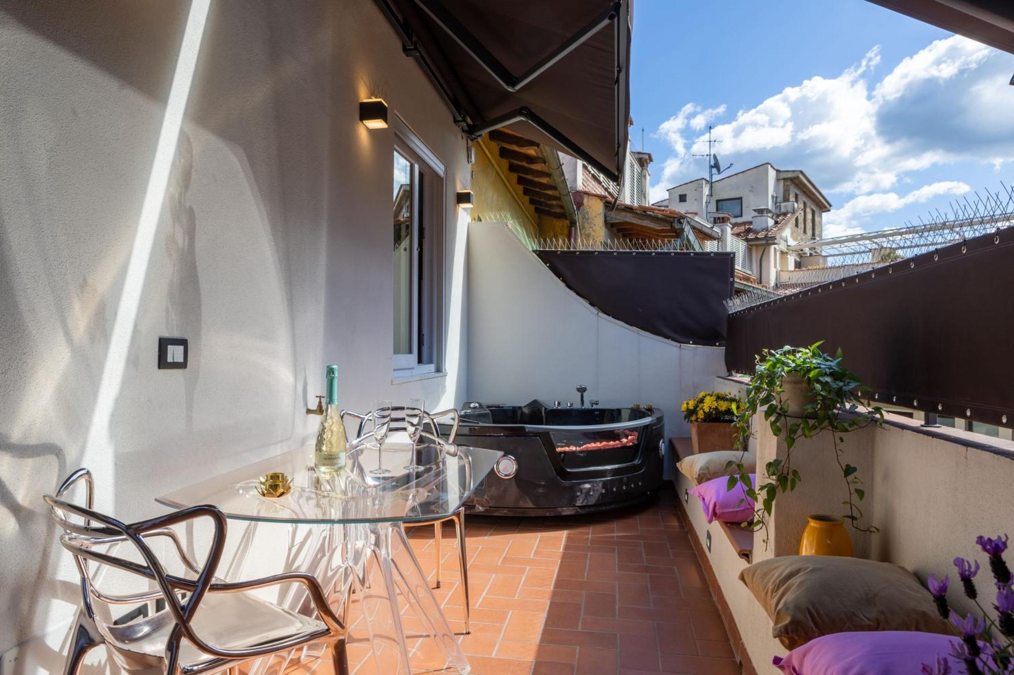 Apartamento Ponte Vecchio Terrace With Jacuzzi